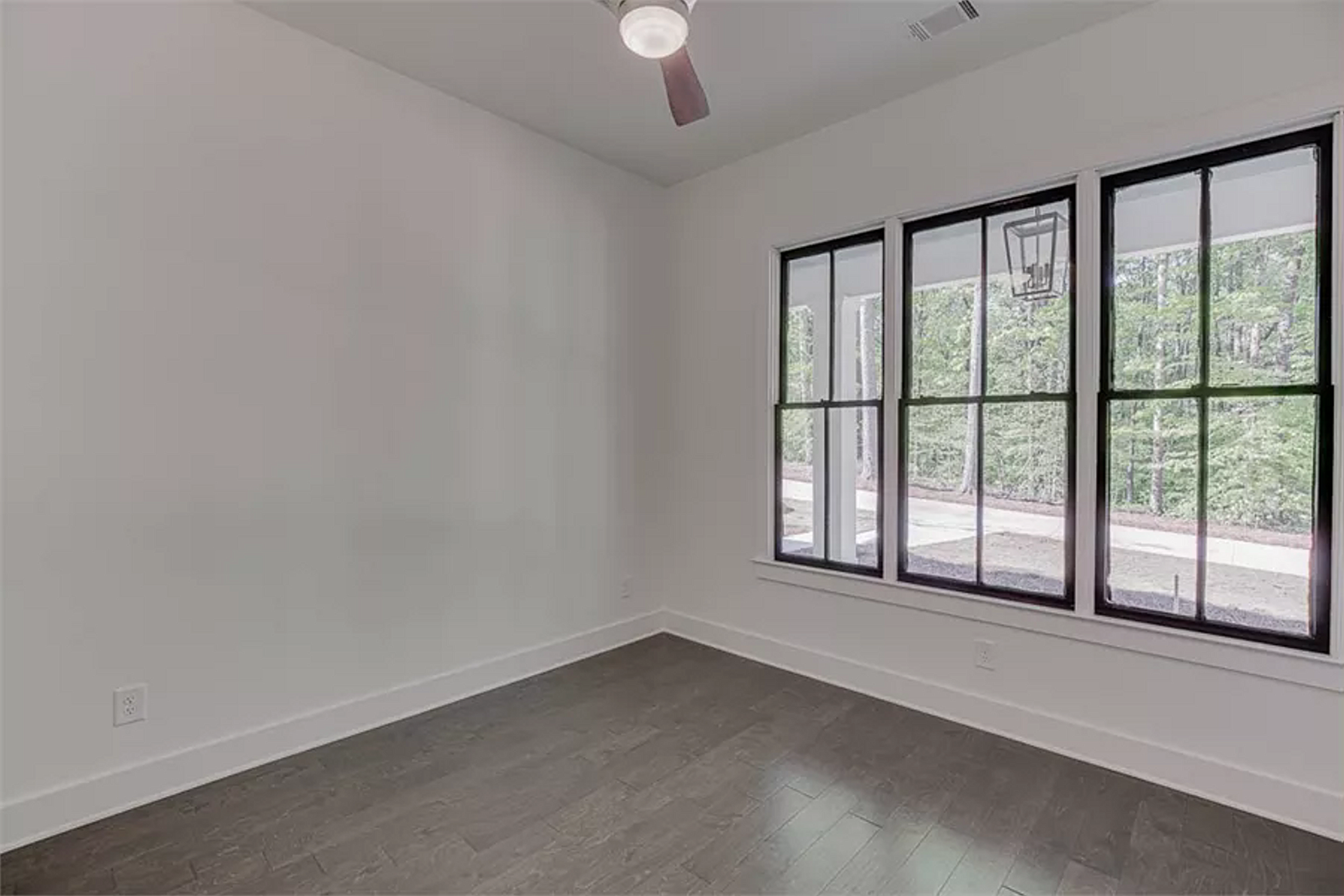 Guest 2-a1 First Floor Guest Room