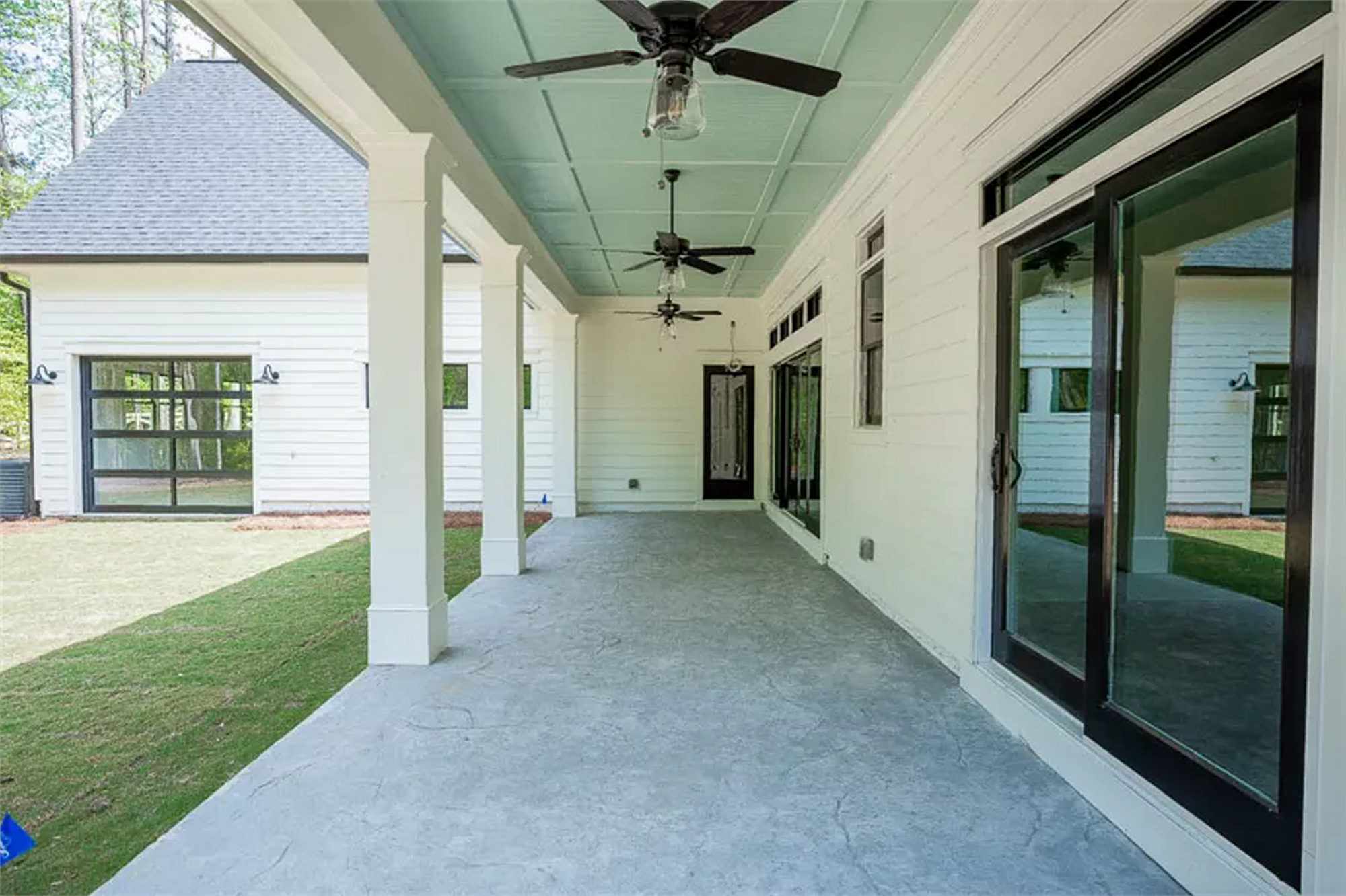 Rear-Porch-Reversed-a1 Rear Porch - Model Variation